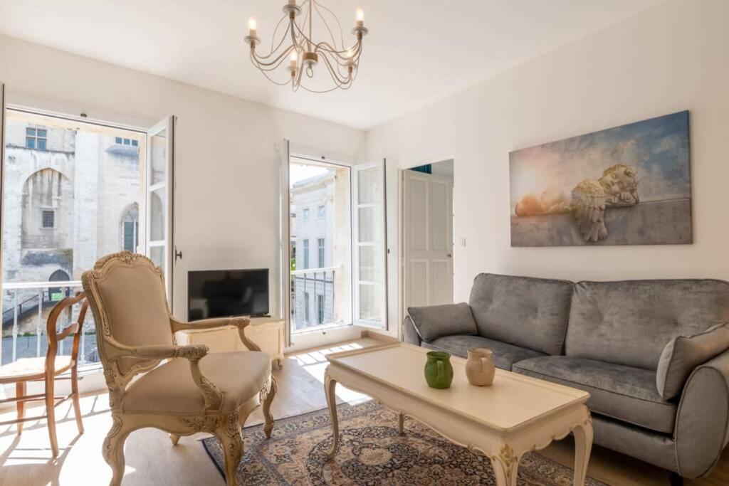 Apartament Bien D'Exception En Face Du Palais Des Papes Awinion Zewnętrze zdjęcie