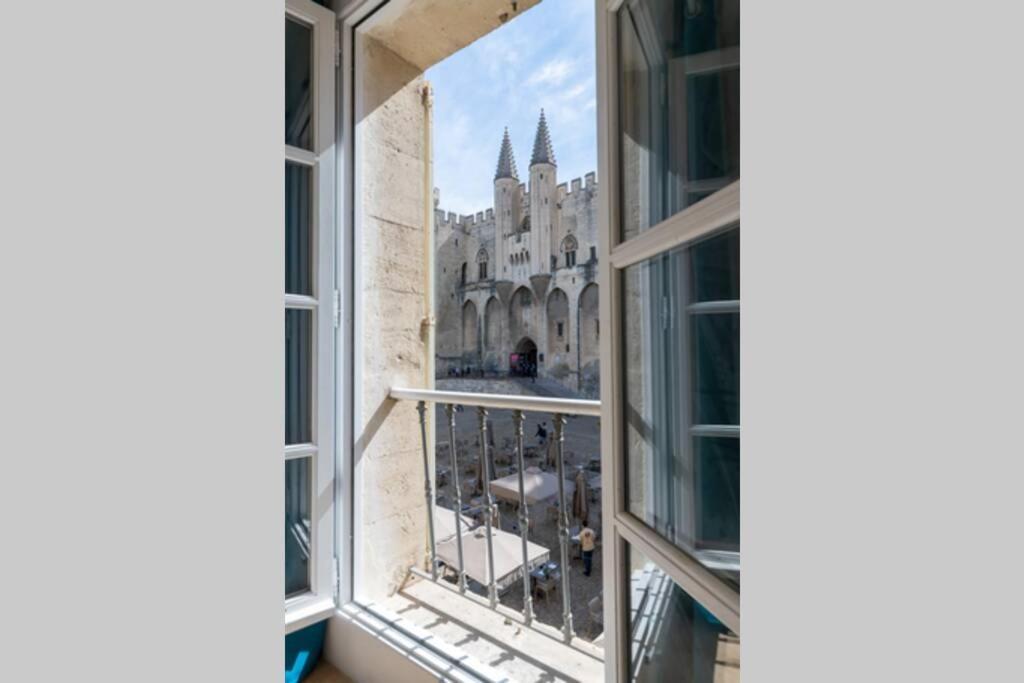 Apartament Bien D'Exception En Face Du Palais Des Papes Awinion Zewnętrze zdjęcie